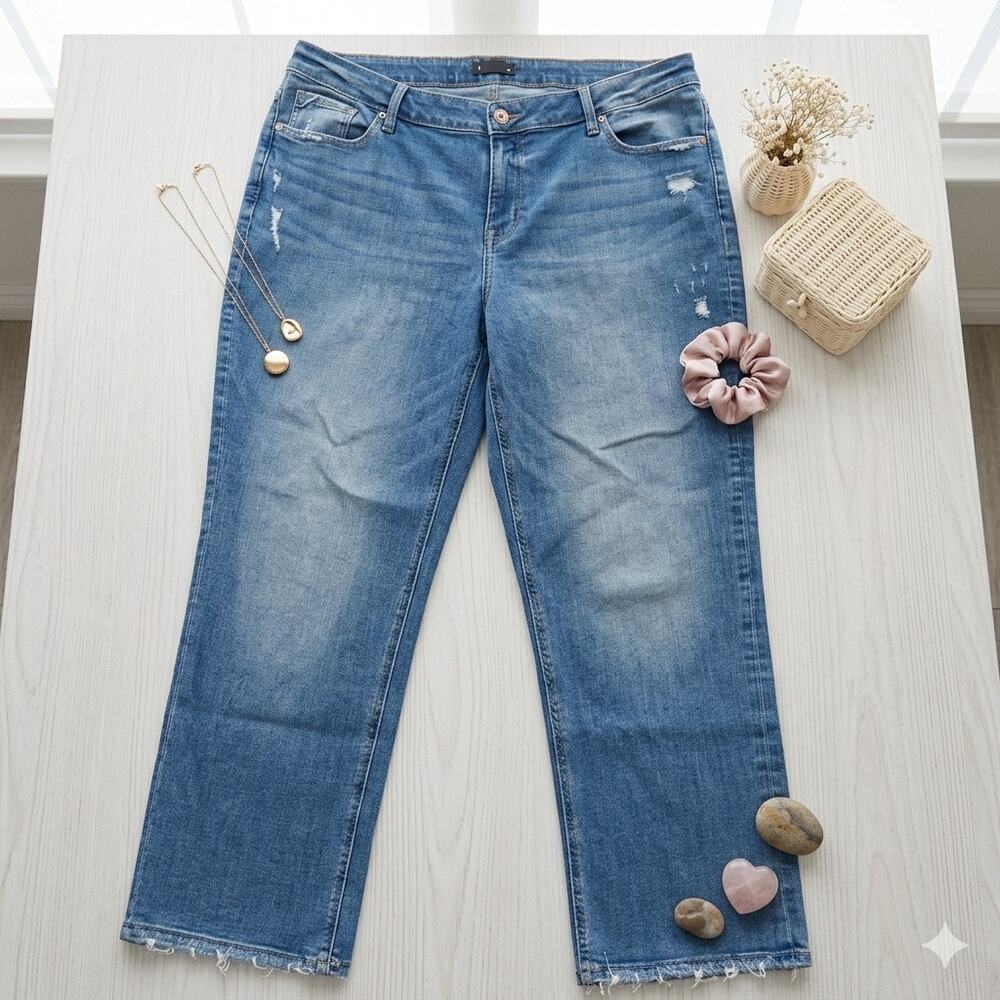 Edgely by Maurices Distressed Relaxed Straight Jeans Size 20W Regular